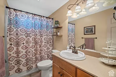 1673 S 2350 W, West Haven, UT 84401 - Photo 28