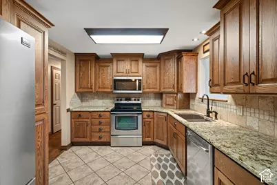 1673 S 2350 W, West Haven, UT 84401 - Photo 20