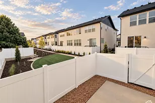 284 E Legacy Trail Ln S, Midvale, UT 84047 - Photo 30