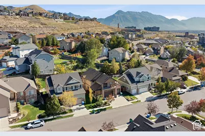 4062 N Heatherfield Ln, Lehi, UT 84043 - Photo 4