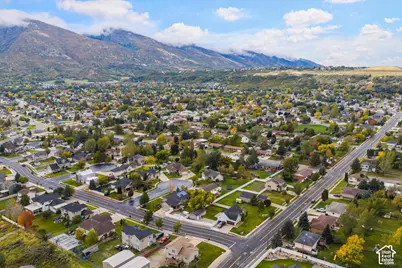 7635 S 1950 E, South Weber, UT 84405 - Photo 8