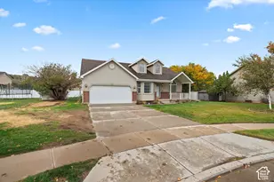 7635 S 1950 E, South Weber, UT 84405 - Photo 14