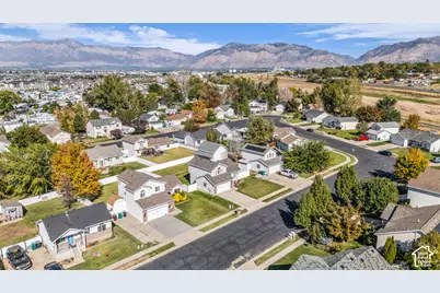 2574 W 3950 S, Roy, UT 84067 - Photo 32