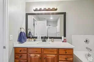 895 Waterside Dr, Farmington, UT 84025 - Photo 12