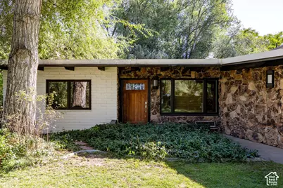 6245 S 2300 E, Holladay, UT 84121 - Photo 32