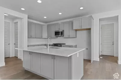 6778 N Desert Crk, Eagle Mountain, UT 84005 - Photo 10