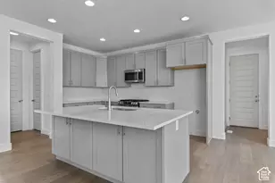 6778 N Desert Crk, Eagle Mountain, UT 84005 - Photo 10