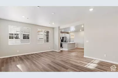 147 N Provo River Rd, Saratoga Springs, UT 84045 - Photo 6