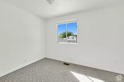 6514 S Fernbrook Dr W, Taylorsville, UT 84129 - Photo 20