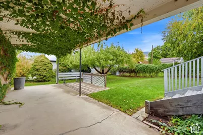 341 E 200 S, Bountiful, UT 84010 - Photo 4