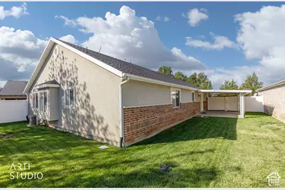 2490 N Dorchester Ave, Harrisville, UT 84414 - Photo 20