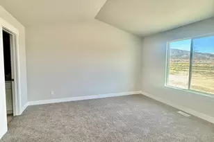 2289 E Sego Liliy Dr, Eagle Mountain, UT 84005 - Photo 10