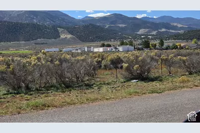 484 S 2200 W, Parowan, UT 84761 - Photo 4