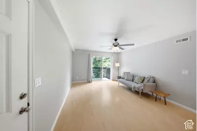 5770 S 900 E #12, Murray, UT 84121 - Photo 2