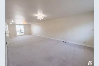 11129 S 2125 E, Sandy, UT 84092 - Photo 4