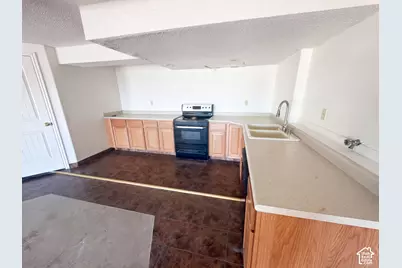 11129 S 2125 E, Sandy, UT 84092 - Photo 54