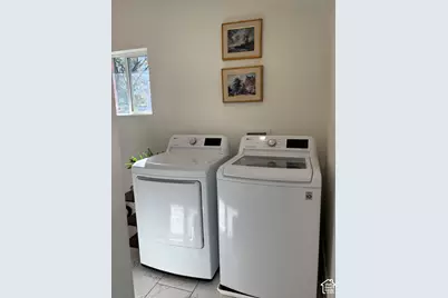 136 S 100 W, Bountiful, UT 84010 - Photo 24