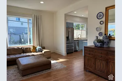 136 S 100 W, Bountiful, UT 84010 - Photo 8