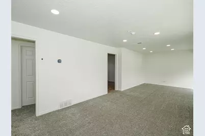 5600 S 4120 W, Kearns, UT 84118 - Photo 10