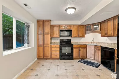 253 N 1150 E, Lindon, UT 84042 - Photo 92