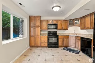 253 N 1150 E, Lindon, UT 84042 - Photo 92