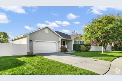 4525 W Haven Ln, Cedar Hills, UT 84062 - Photo 2