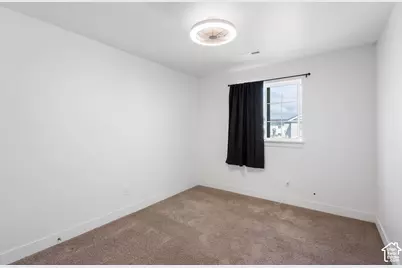 5072 E Lakefield Dr, Eagle Mountain, UT 84005 - Photo 18