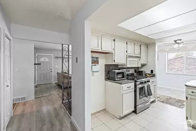 299 N 300 W, Aurora, UT 84620 - Photo 12