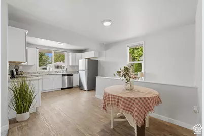 1296 W Gillespie Ave, Salt Lake City, UT 84104 - Photo 6