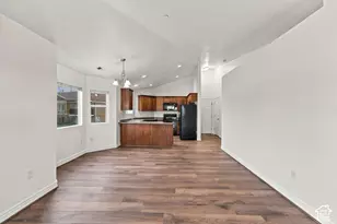 116 E Resaca Dr, Sandy, UT 84070 - Photo 16