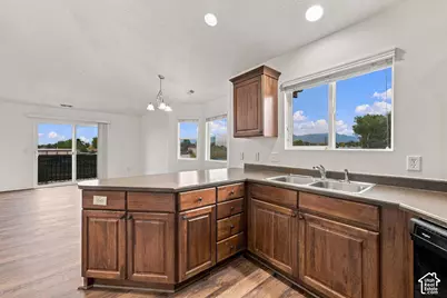116 E Resaca Dr #F8, Sandy, UT 84070 - Photo 10