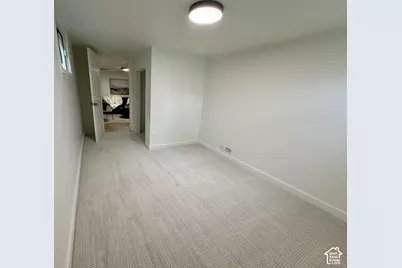225 E Rosewood Ave S, Salt Lake City, UT 84115 - Photo 20