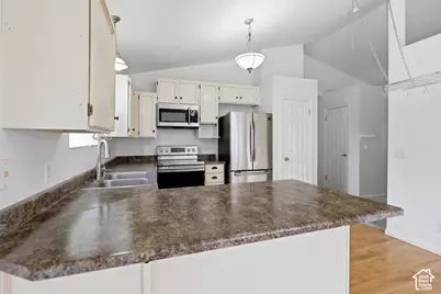 5371 W Ticklegrass Rd, West Jordan, UT 84081 - Photo 12