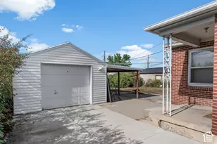 7404 S Elm St, Midvale, UT 84047 - Photo 14
