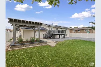 3339 W Meadowbrook Cir S, West Valley, UT 84119 - Photo 32