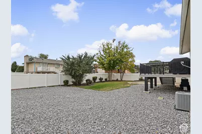 3339 W Meadowbrook Cir S, West Valley, UT 84119 - Photo 36