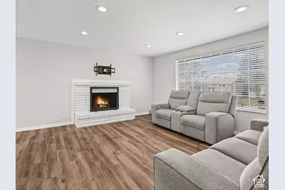 3339 W Meadowbrook Cir S, West Valley, UT 84119 - Photo 6