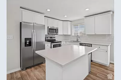 3339 W Meadowbrook Cir S, West Valley, UT 84119 - Photo 12