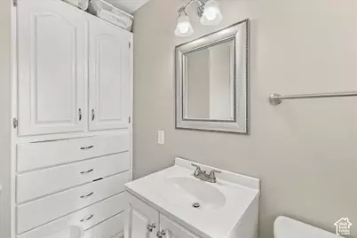 70 Juniper St, Smithfield, UT 84335 - Photo 16