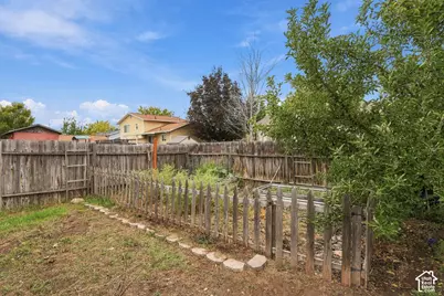 5791 S 3975 W, Roy, UT 84067 - Photo 34