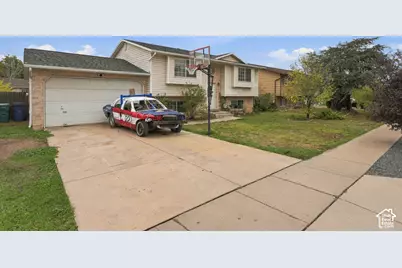 5791 S 3975 W, Roy, UT 84067 - Photo 6