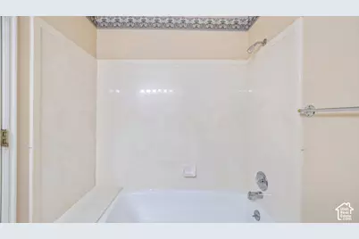 821 E 800 S, Springville, UT 84663 - Photo 14