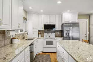 136 W Hidden Hollow Circle, Orem, UT 84058 - Photo 10