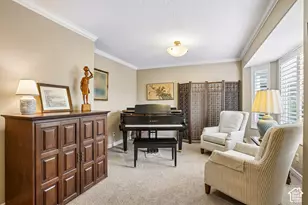 136 W Hidden Hollow Circle, Orem, UT 84058 - Photo 2