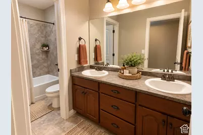 11017 S Via Encantrada W, South Jordan, UT 84095 - Photo 16