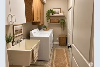 11017 S Via Encantrada W, South Jordan, UT 84095 - Photo 10