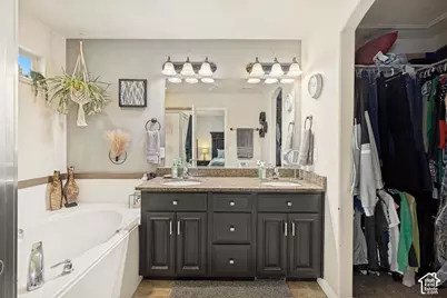 182 W Hancock Cir, North Ogden, UT 84404 - Photo 12