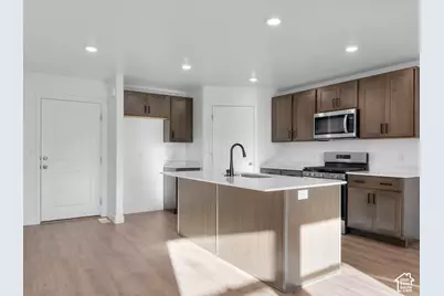 2217 N Glacier Ln E #209, Heber City, UT 84032 - Photo 4