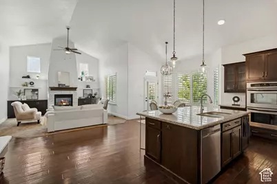 6856 W Windy Ridge Dr, Herriman, UT 84096 - Photo 2