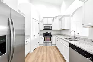 127 E Jordan Ridge Blvd N, Saratoga Springs, UT 84045 - Photo 4